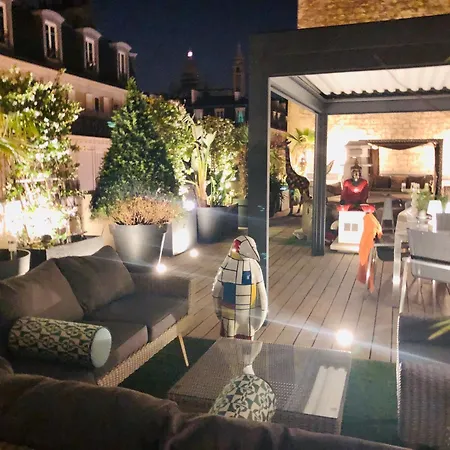 Beautiful Place With Breathtaking Private Rooftop Terrace 210m2 In Of Parigi