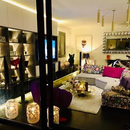 Beautiful Place With Breathtaking Private Rooftop Terrace 210m2 In Of Parigi